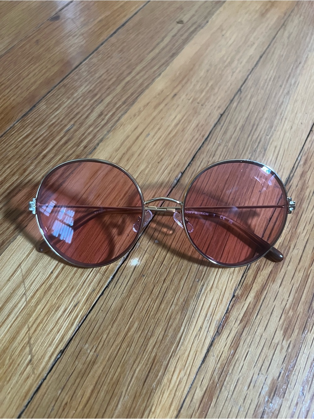 Tory Burch Round Vintage-Style Sunglasses with Gold Frame and Rose Lenses